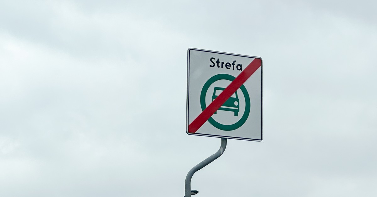 Od 1 stycznia zakaz wjazdu do Krakowa. Stare samochody na cenzurowanym