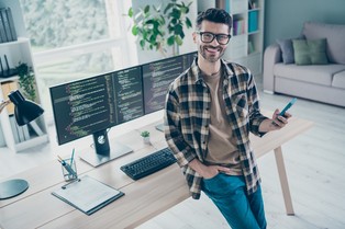 Można mieć własną działalność gospodarczą nie płacąc ZUS, jak to zrobić w 2025 roku