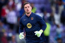 Barcelona poszła na wojnę z rywalem Szczęsnego. Wszczęła postępowanie przeciwko ter Stegenowi