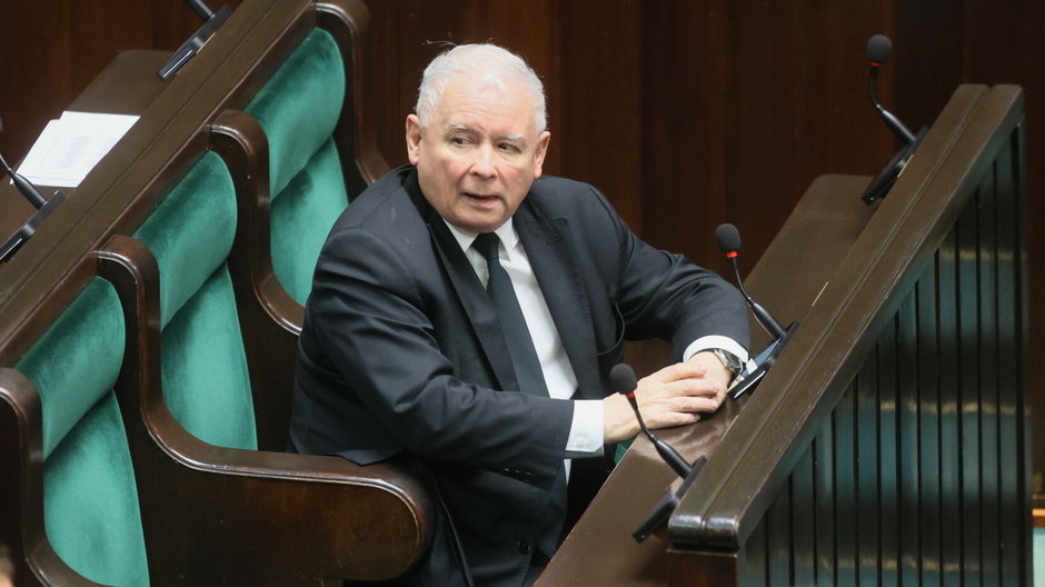 Prezes PiS Jarosław Kaczyński podczas posiedzenia Sejmu (30.11.2022)