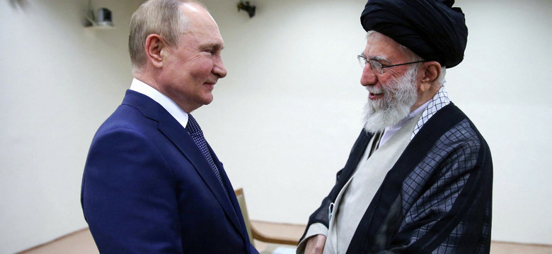"Sojusz zagrażający globalnemu bezpieczeństwu". Rosja zacieśnia współpracę z Iranem. To zła wiadomość nie tylko dla Ukrainy