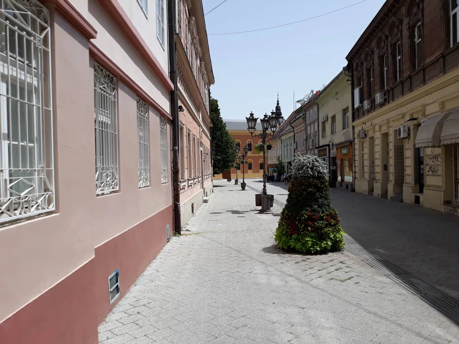 Behaton je danas pretvoren u jednu veliku ringlu.