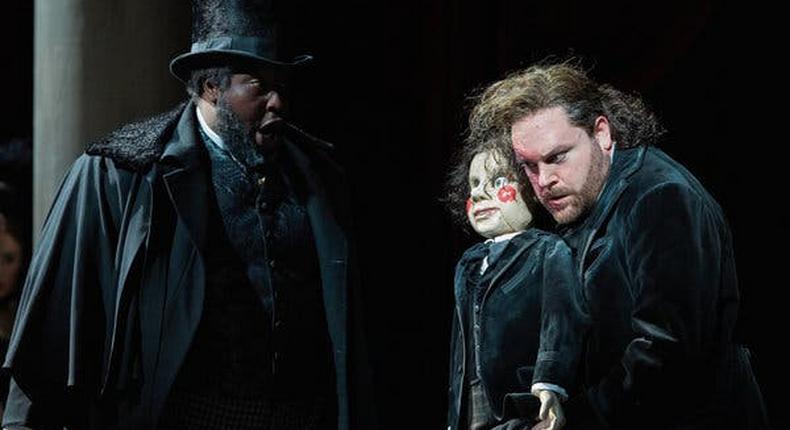 Familiar Operas are stunningly fresh in English