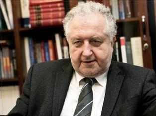 Rzepliński: Prawodawca ślizga się po ostrzu noża