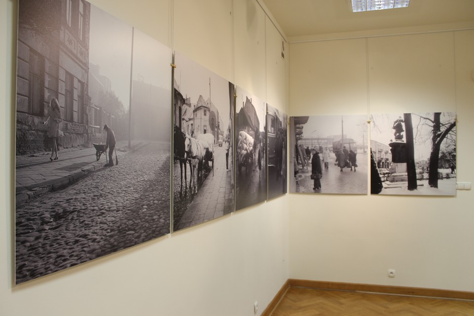 Zdjęcia kieleckiego fotografika Jerzego Piątka, które można oglądać w Muzeum Historii Kielc na wystawie "Były takie Kielce"