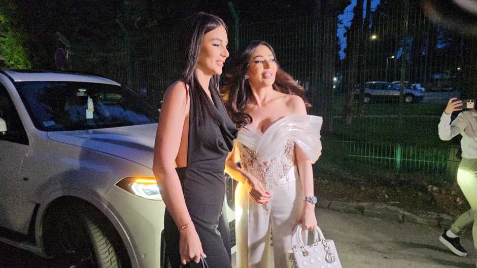Ceca i Anastasija na finalu "Zvezda Granda"