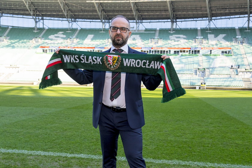 Nowym trenerem wrocławian został Piotr Tworek (47 l.).