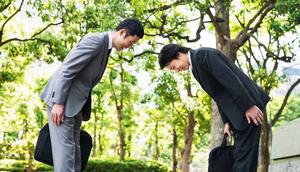 japanese-bowing-greeting-customs
