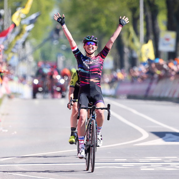 Kolarstwo szosowe. Wyścig ze startu wspólnego kobiet. Katarzyna Niewiadoma. Nasz typ: medal.