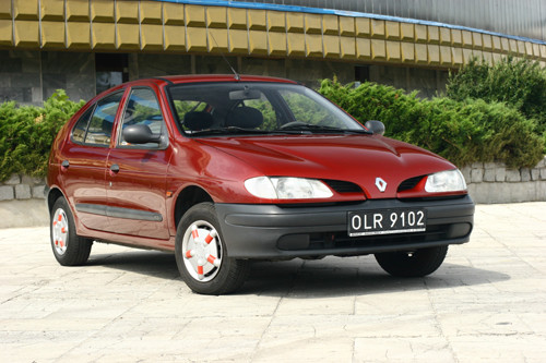 Renault Megane - Rozkapryszony francuz