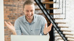 rząd przeleje 240 zł na konta polaków do 15 kwietnia 2026! dla kogo premia od państwa? miła niespodzianka od rządu premia pieniężna 2026