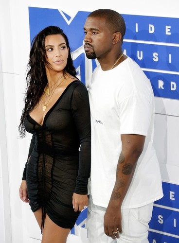 KKim Kardashian i Kayne West