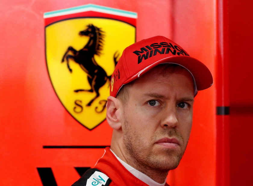 Sainz ma zastąpić Vettela w Ferrari