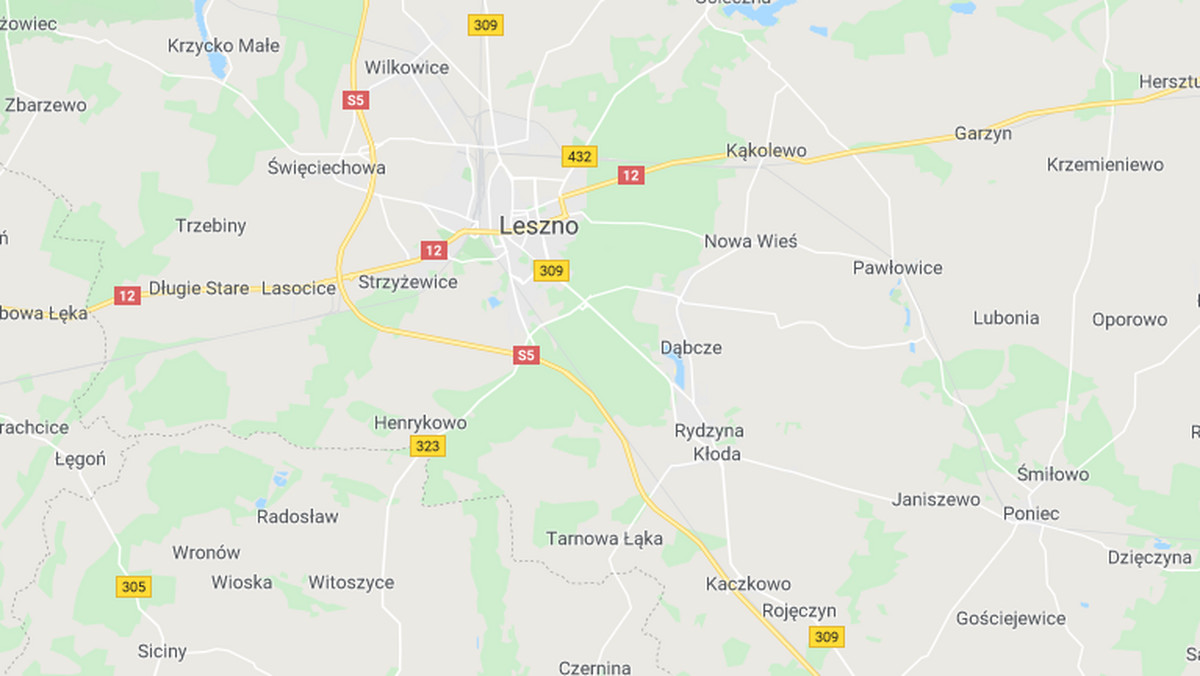 Policja odblokowała w niedzielę drogę krajową nr 12 na odcinku Leszno – Kąkolewo (Wielkopolskie). Trasa była nieprzejezdna po śmiertelnym potrąceniu pieszego.