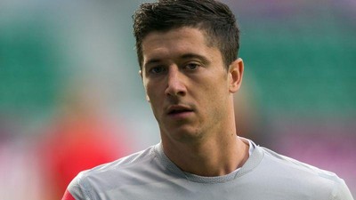 Reprezentacja Polski Robert Lewandowski w stroju treningowym