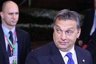 Viktor Orban dziwna mina