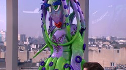 Kolejna gwiazda muzycznego show zdemaskowana