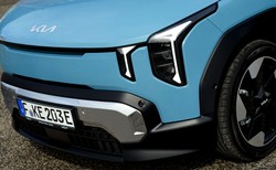 Nowa Kia wjeżdża do Polski. Jest ładna, oszczędna i wygodna. Ile kosztuje?