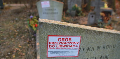 Likwidują groby ubogich Polaków. I to tuż przed świętem!