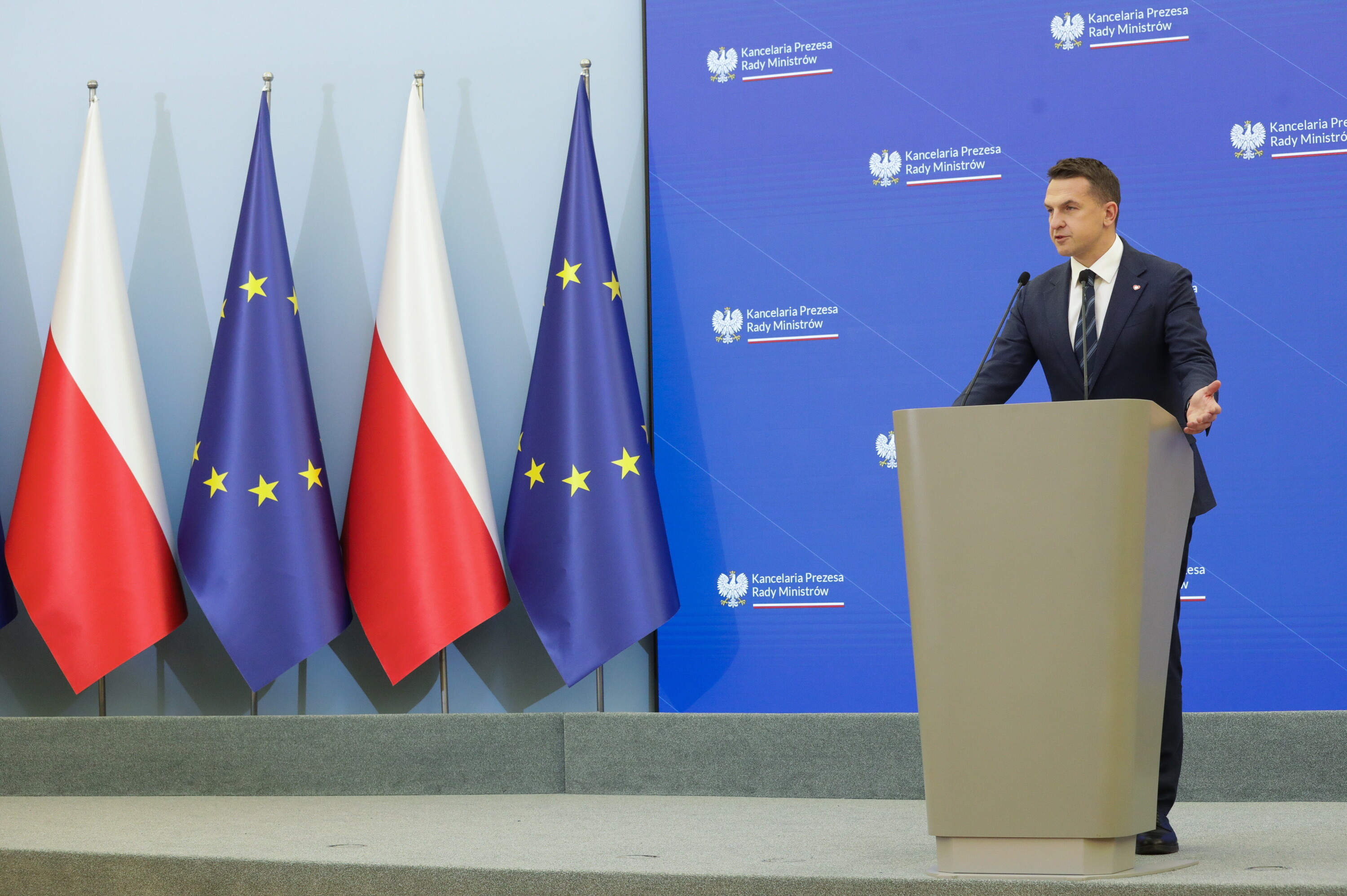 Tusk chce pilnego spotkania z Nawrockim przed wtorkiem. W tle Ukraina