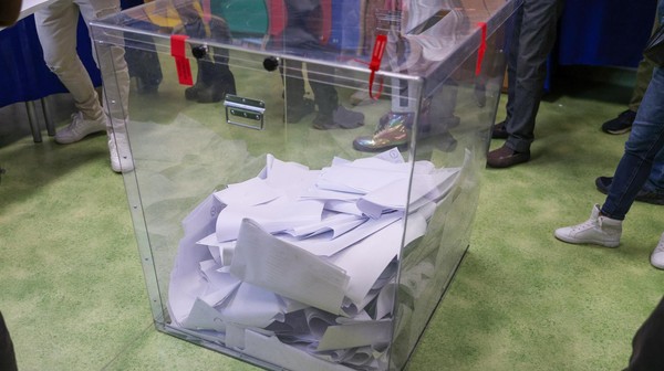 W wyborach uzupełniających do Senatu mogą zagłosować wyłącznie wyborcy zameldowani na stałe na terenie okręgu 33, czyli w krakowskich dzielnicach I i V–XIII.