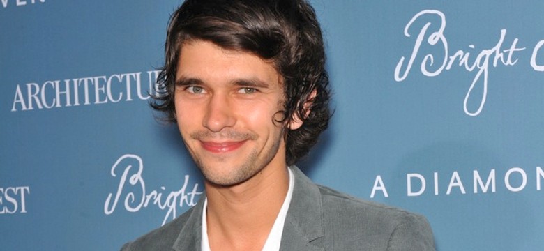 Ben Whishaw to nowy Freddie Mercury. Nadaje się?