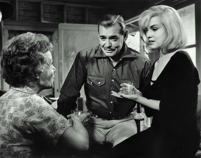 Thelma Ritter, Clark Gable i Marilyn Monroe w filmie "Skłóceni z życiem"