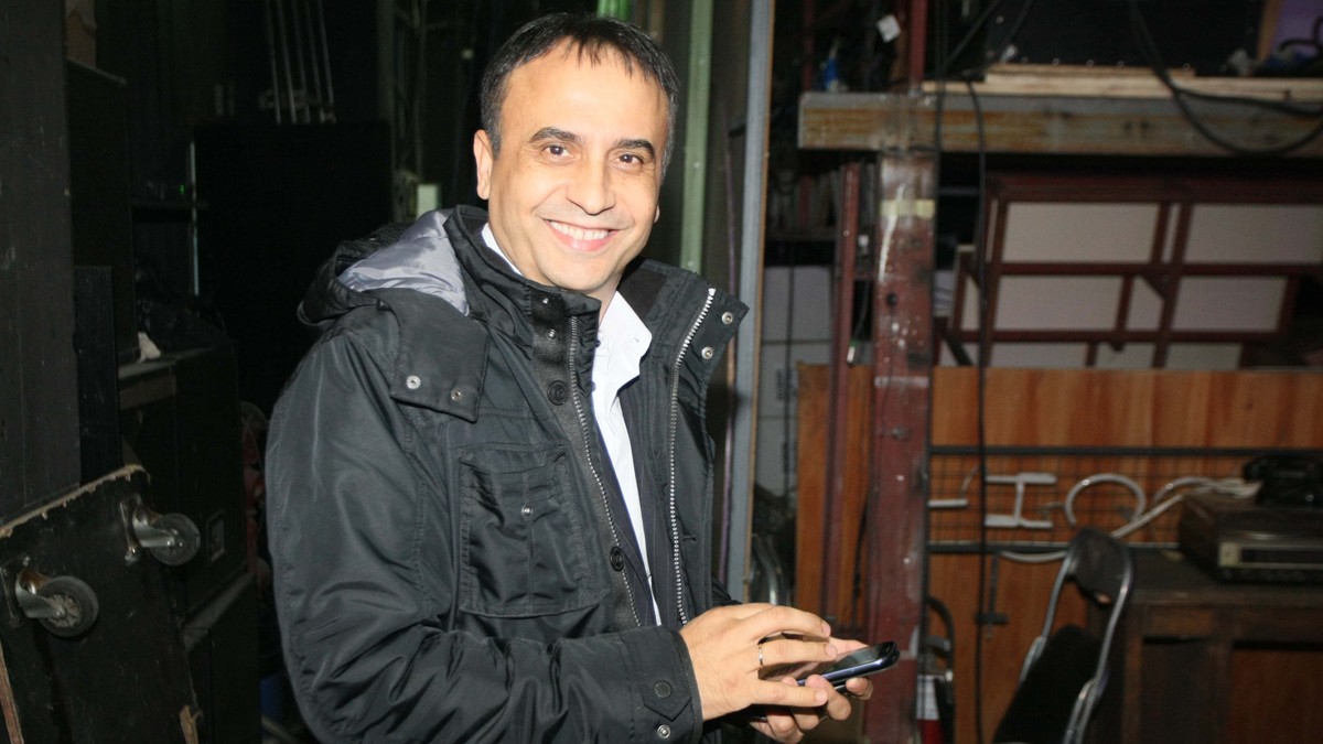 BEKI BEKIĆ DOBIO TREĆE UNUČE Nasledniku dali ime od TRI SLOVA, pevač mu odmah napisao pesmu: 