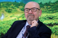 Prof. Legutko: Równie dobrze pan premier mógłby zacytować 'Stepy akermańskie'