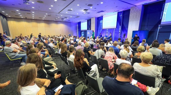 Od 4 do 30 września trwa etap, w którym wszystkie osoby mieszkające w Warszawie mogą włączyć się w prace nad strategią rozwoju Warszawy 2040+ oraz planem ogólnym