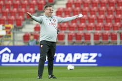 El. MME: Klęska kadry Michniewicza. Biało-czerwoni stracili pozycję lidera