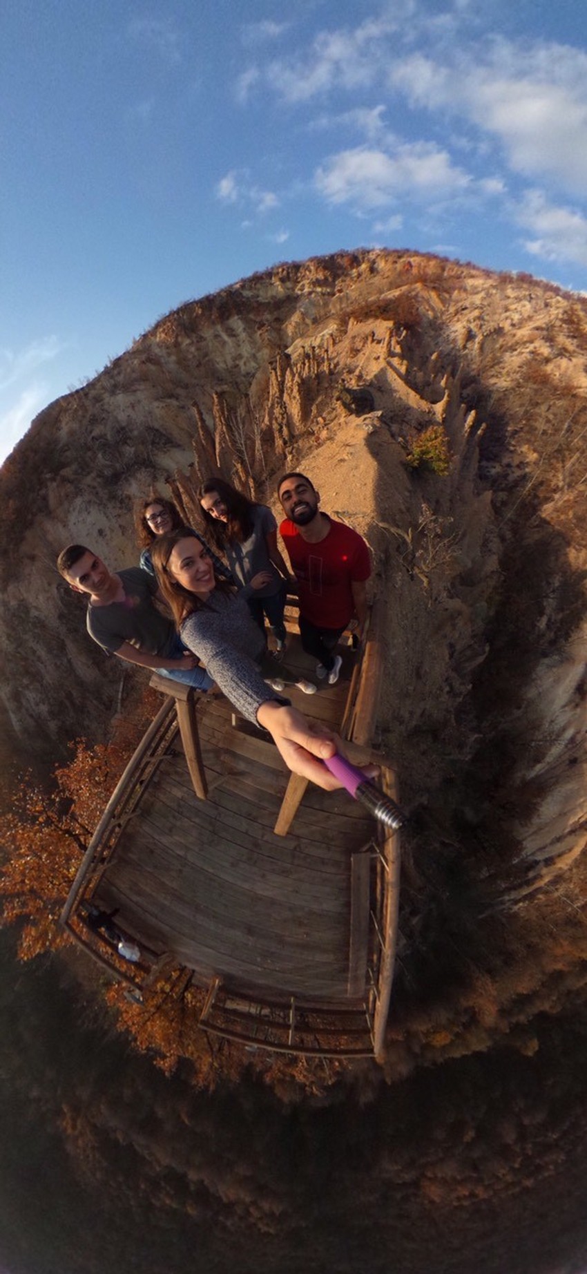 Boravak u Srbiji iskoristio da obiđe Đavolju varoš koja ga je oduševila