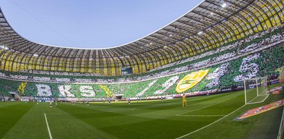 Jak kluby dbają o promocję i zachęcają kibiców do przyjścia na stadion? Sposoby są różne