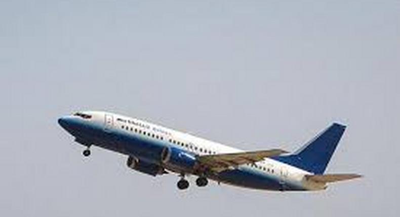 One killed by blast that forced Somali emergency landing: officials