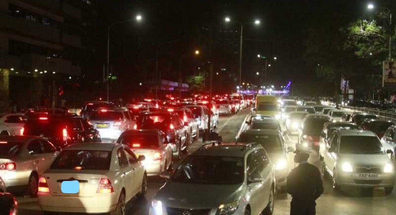 File image of a traffic police officer along a road in Nairobi