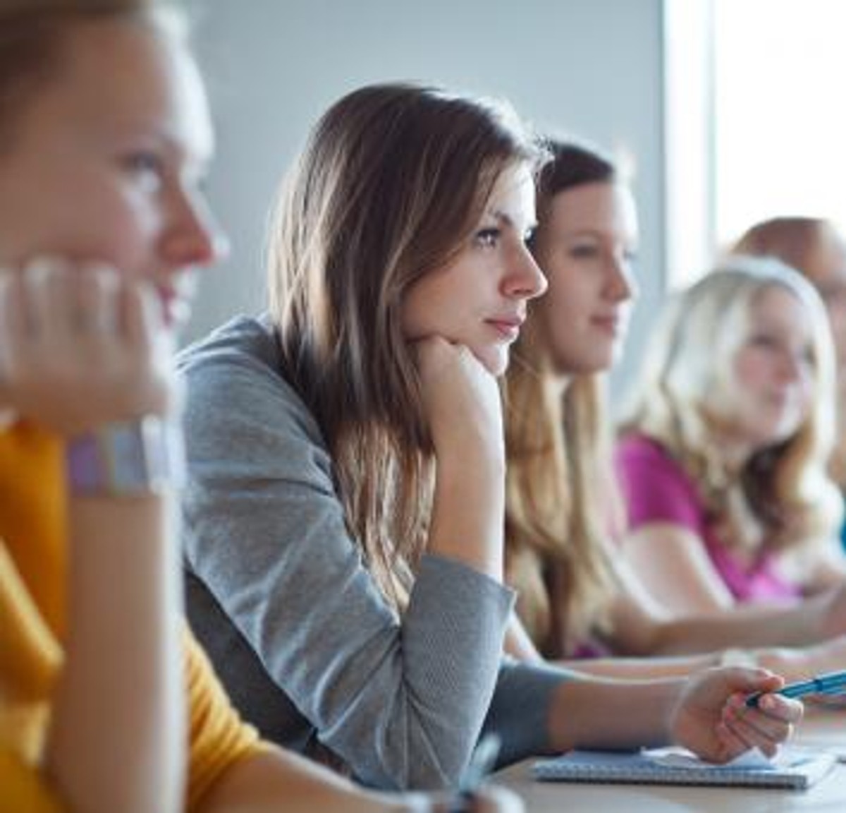 osłowie natomiast przychylili się do zachowania zapisu, zgodnie z którym stypendia są przyznawane na każdym kierunku studiów.