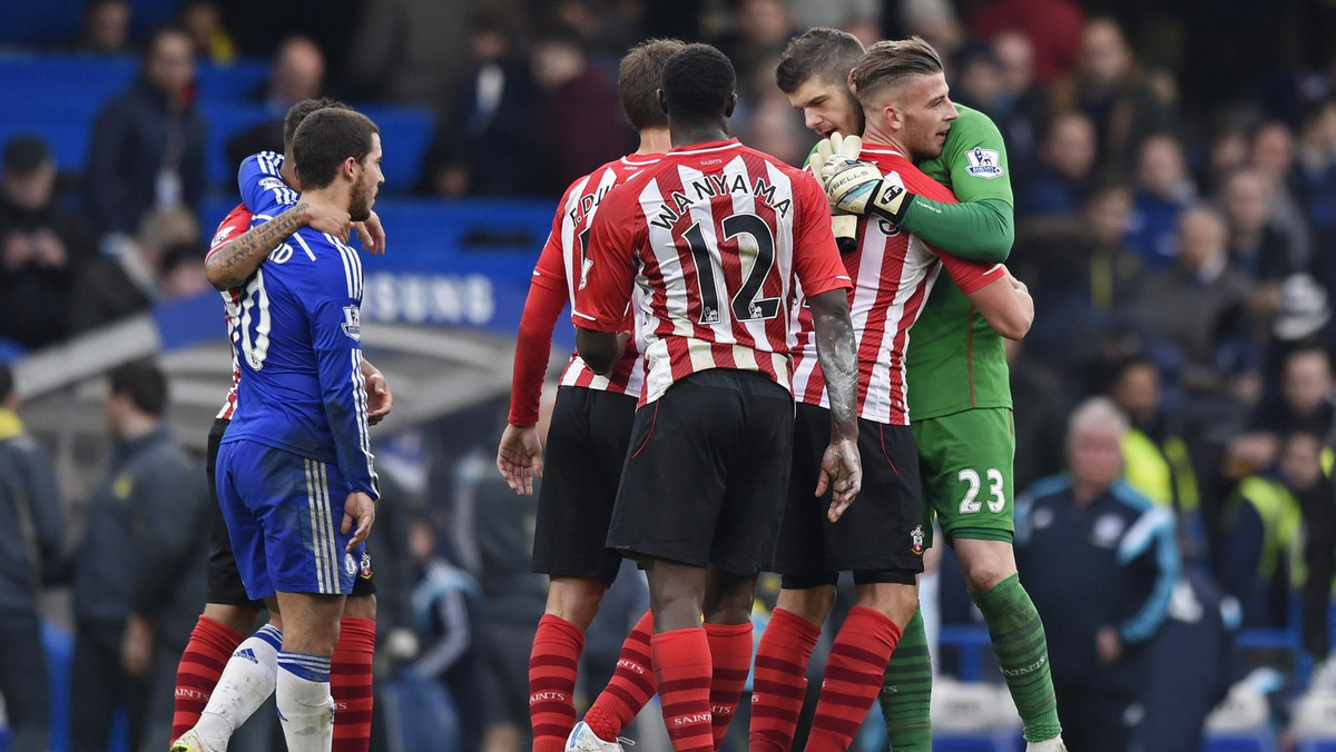 Fraser Forster z Southampton powinien być zaliczany do czołówki najlepszych bramkarzy kontynentu - uważa jego kolega z drużyny Oriol Romeu.