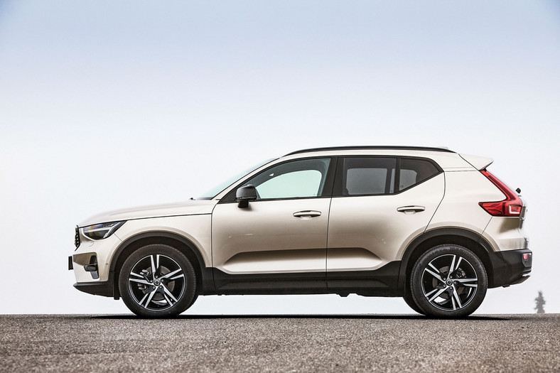 Volvo XC40 B3 MHEV