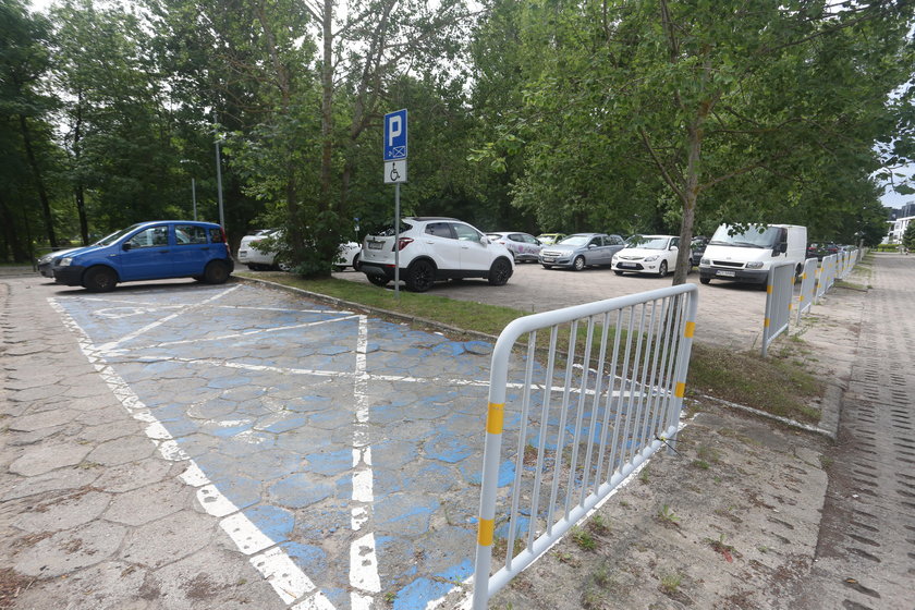 parking nadmorski w Jelitkowie