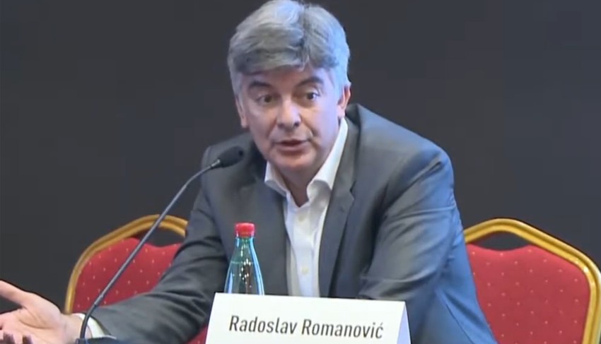 dr Radoslav Romanović