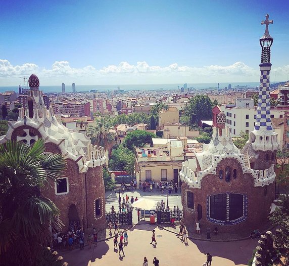 Hiszpania - Barcelona: architektura  Antonio Gaudiego 