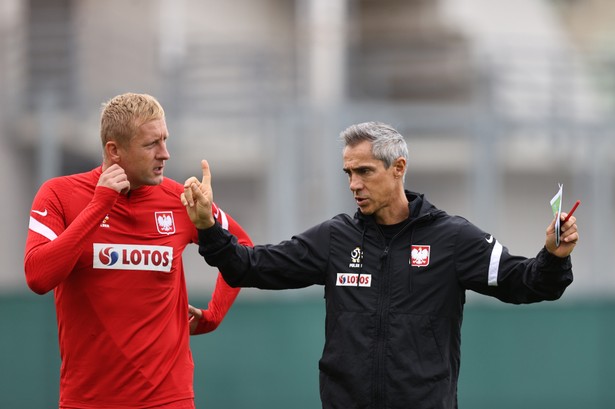 Kamil Glik (L) i Paulo Sousa (P)