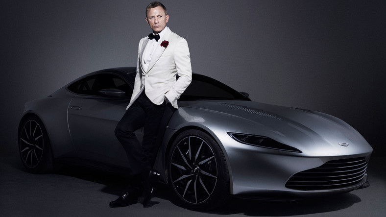 Daniel Craig oparty o stworzony na potrzeby filmu "Spectre" model DB10