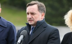 Spór w TK. Ziobro wskazuje, kto powinien podjąć konkretne działania