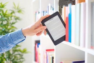 Kiedy wypożyczymy e-book z biblioteki? Jeszcze nieprędko