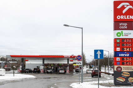 Słowacy zatankują w PKN Orlen. Spółka otwiera stacje paliw Benzina