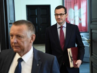 Premier Mateusz Morawiecki, minister finansów Marian Banaś