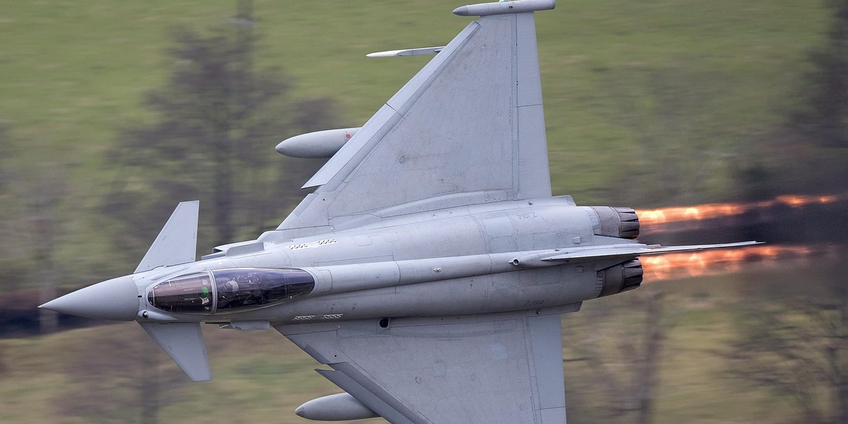 Pilot zginął na oczach tysięcy ludzi. Przerażające nagrania