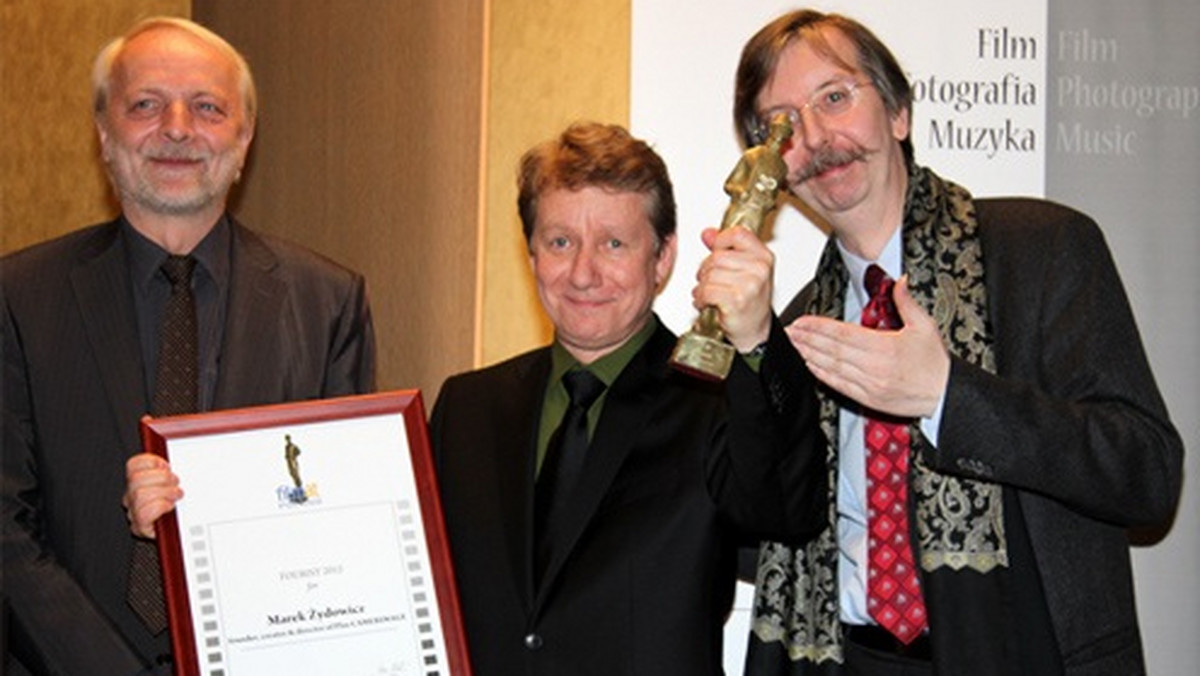 Marek Żydowicz, twórca i dyrektor znanego na całym świecie Międzynarodowego Festiwalu Sztuki Autorów Zdjęć Filmowych PLUS CAMERIMAGE, otrzymał statuetkę TURYSTA 2012. Jury i Zarząd międzynarodowego festiwalu filmów turystycznych FilmAT w Warszawie co roku przyznaje tę nagrodę osobom lub instytucjom, które ponad wszystko sławią Polskę za granicą.