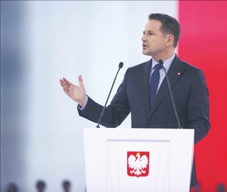 Bonjour, pijcie polskie wino – zachwalał krajową żywność Rafał Trzaskowski